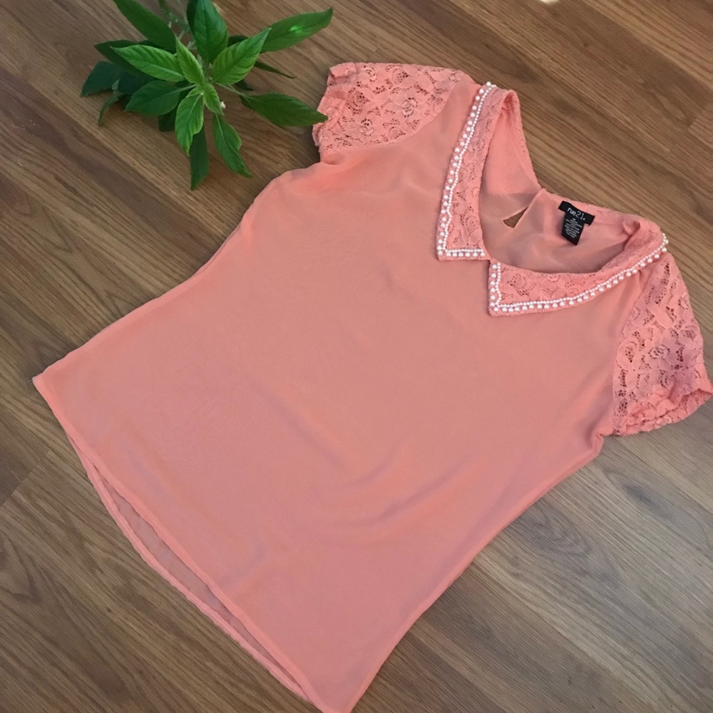 Peach Lace and Chiffon with Lace Pearl Collar - Picture 3 of 4